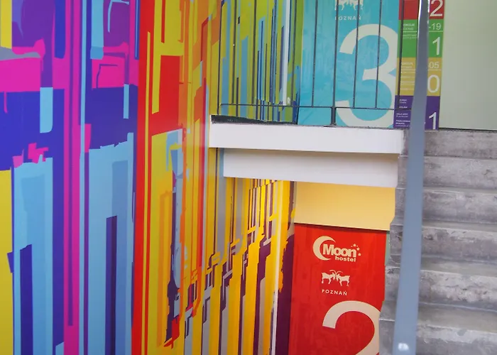 Moon 호스텔 포즈난