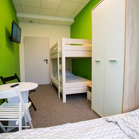 Hostel Moon