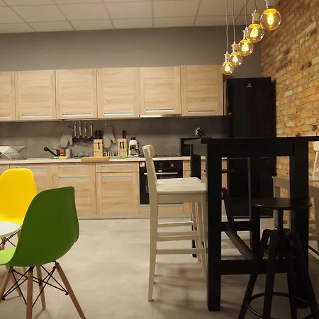 Moon Auberge de jeunesse Poznań